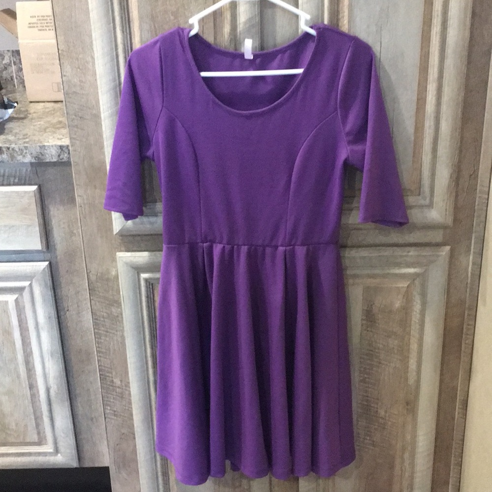 Pre-Owned “Cocolove” Purple Color Midi Dress